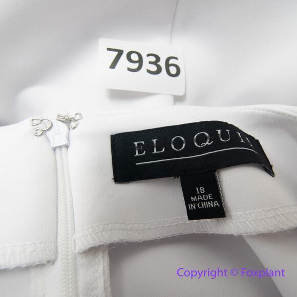 NEW Eloquii white Flare Sleeve Scuba Dress, 18 - Picture 12 of 16